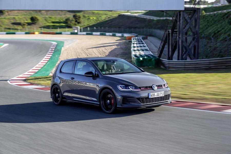  Volkswagen Golf GTI TCR 3-Door (Typ 5G) 2019 года  (WW) (фото 93 из 107)